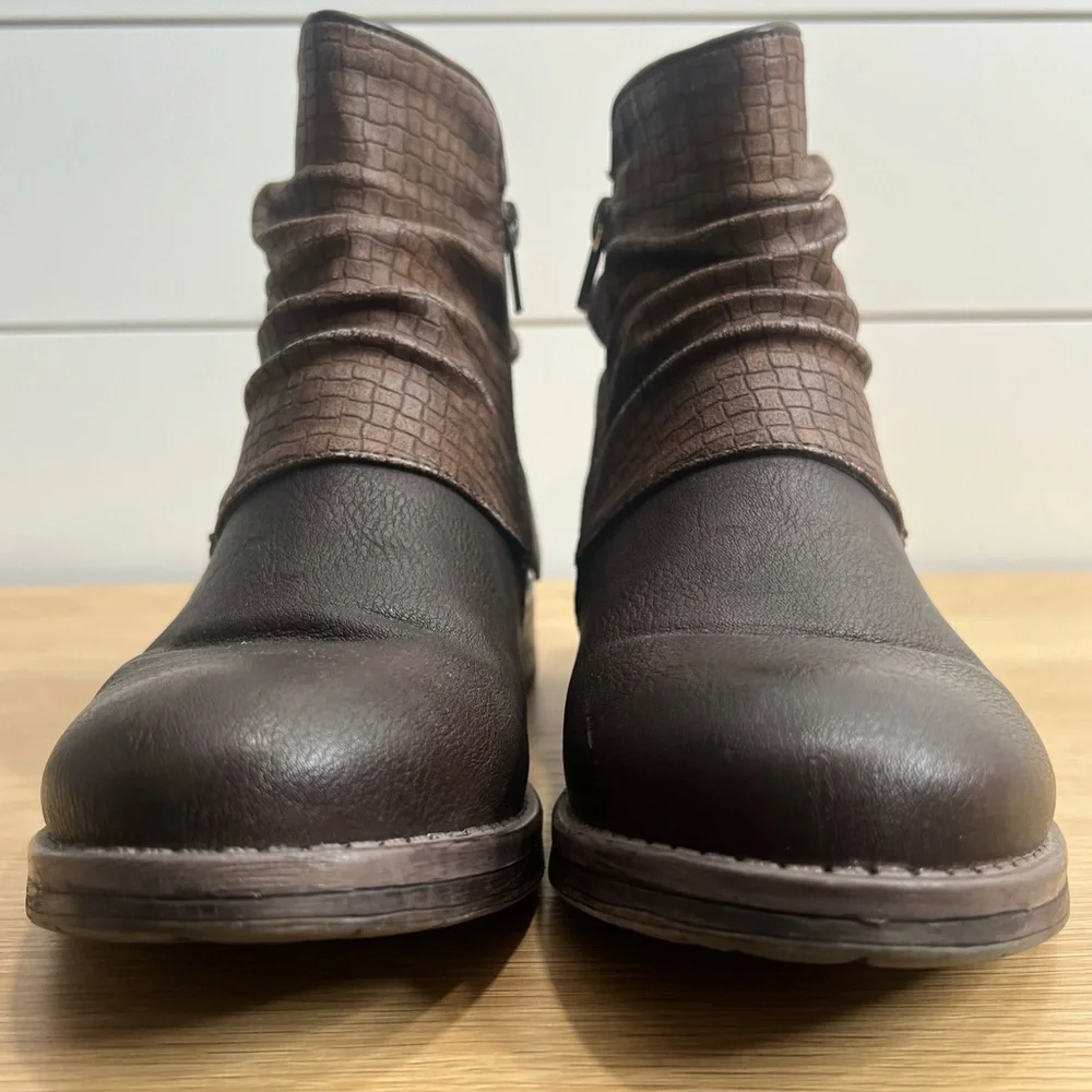 Spring Step‎ Patrizia Women’s Ambroise Chocolate Brown Casual Booties. Size 39.